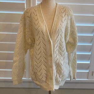 Granny style vintage mohair v neck button sweater sz M